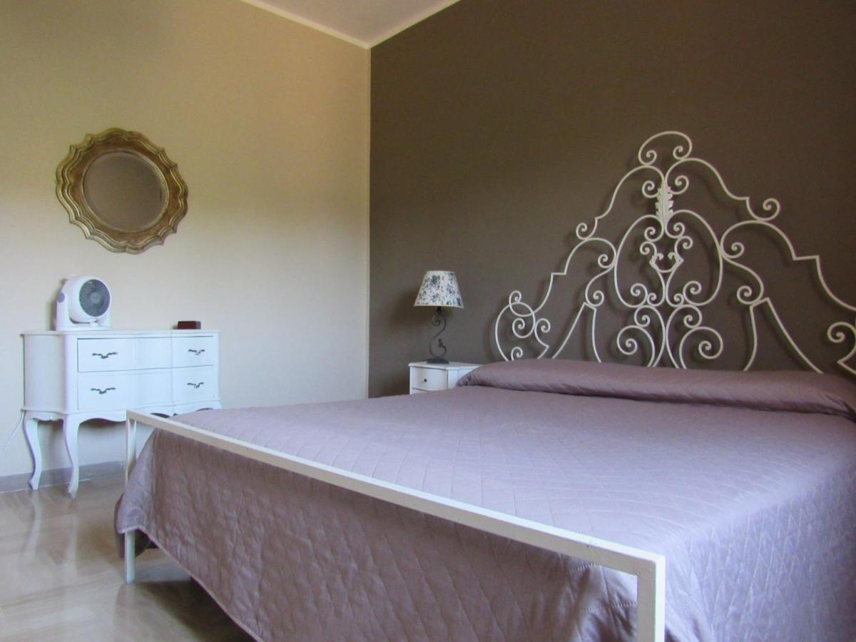 Casa Il Giovane Alloro Martina Franca Bagian luar foto